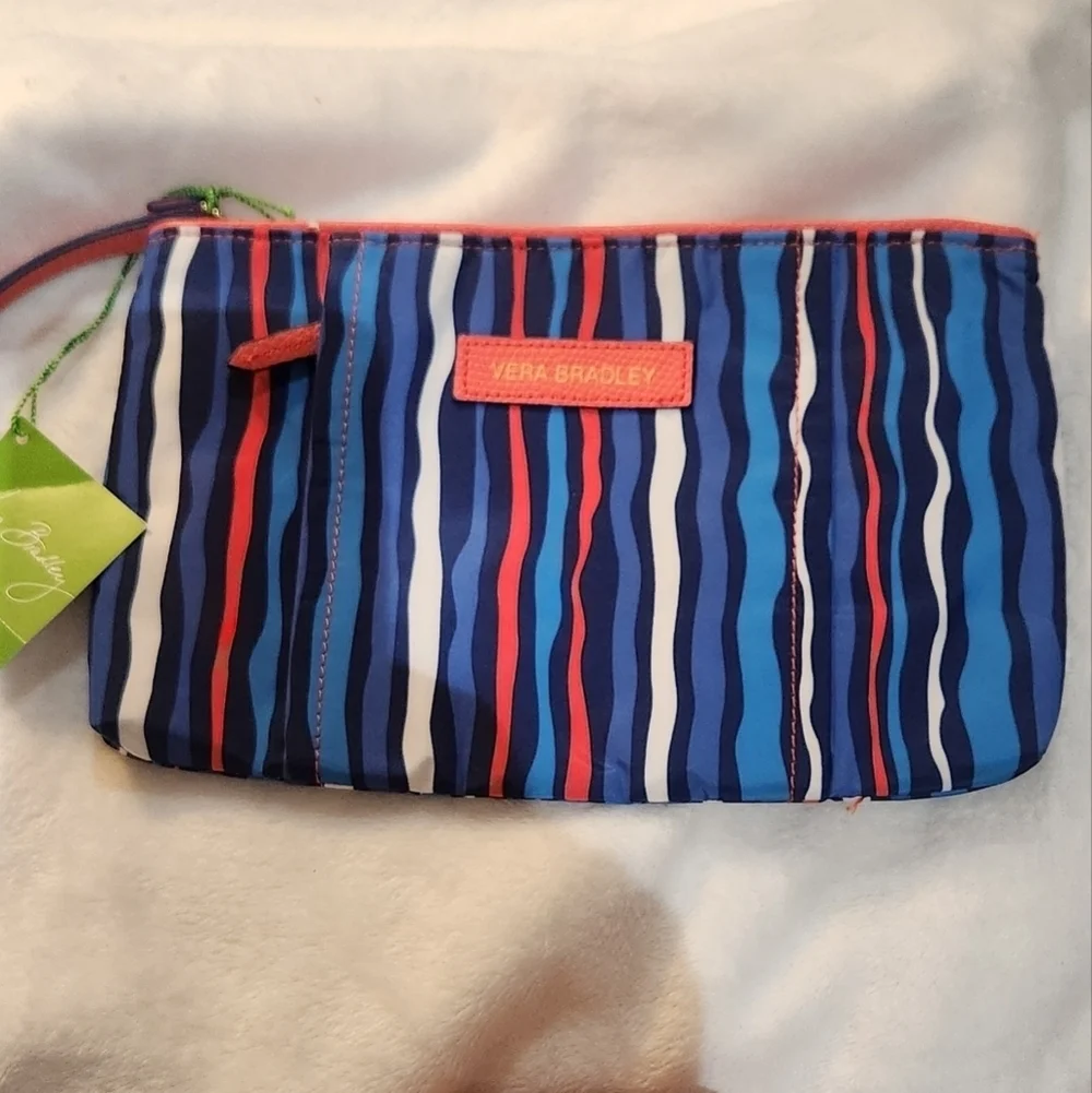 NWT Vera Bradley Wristlet